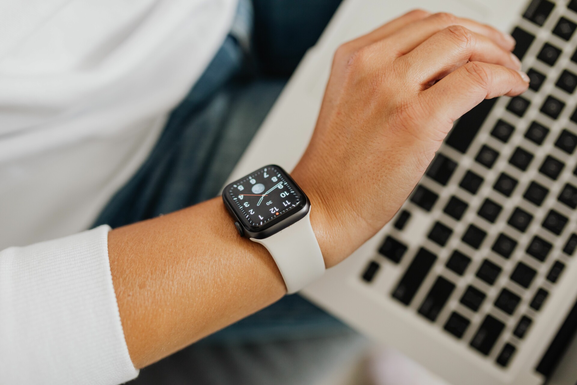 Έχετε Apple Watch; Η λειτουργία που πολλοί αγνοούν και μπορεί να σας ...