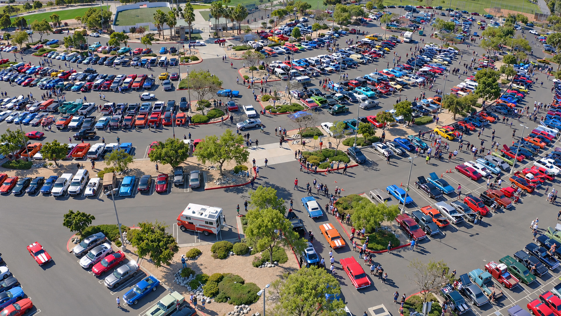 2,500 custom cars cruise Huntington Beach on PCH