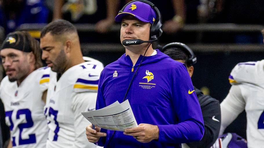 Vikings' snap count vs. Colts: Biggest winners, losers & role changes ...