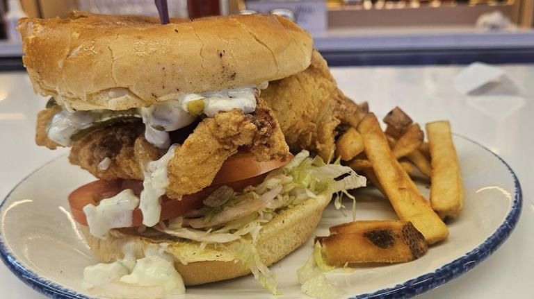 12 sit-down chain restaurants serving up high-quality fish sandwiches