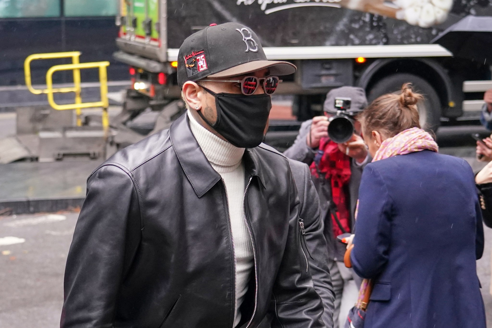 Chris Brown handed suspended sentence for London nightclub attack