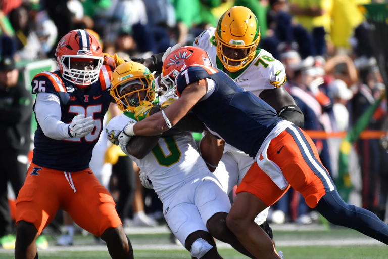Week 8 report card: Good grades hard to come by after loss to Illinois