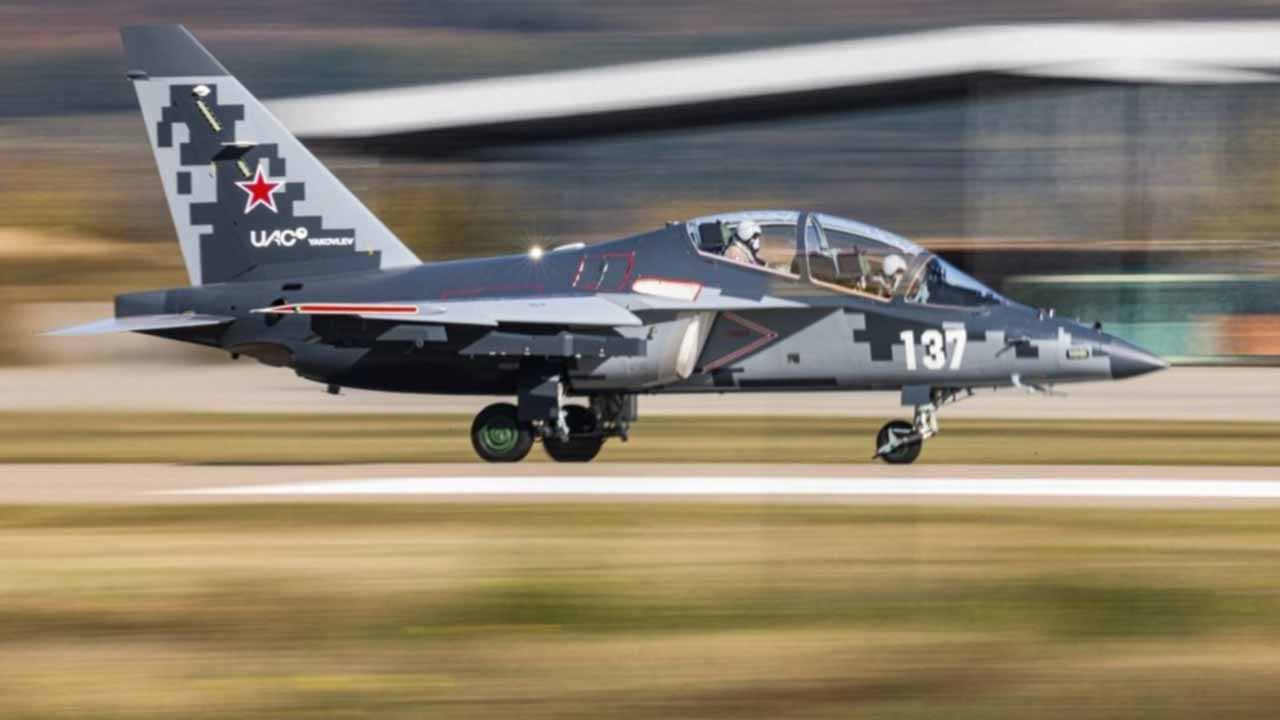 Russia tests third Yak-130M and maintains 2028 delivery target