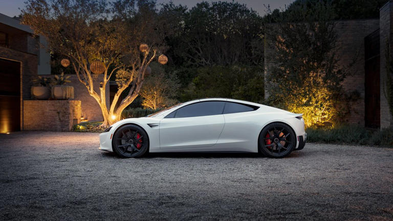 Tesla's bet: Robotaxis, robots, and a SpaceX merger