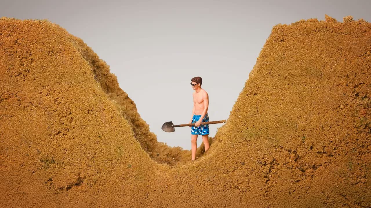 A beach hole can look stable until its walls suddenly collapse - how ...