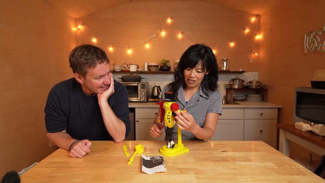 Can a 30-year-old children's toy actually make homemade peanut butter?