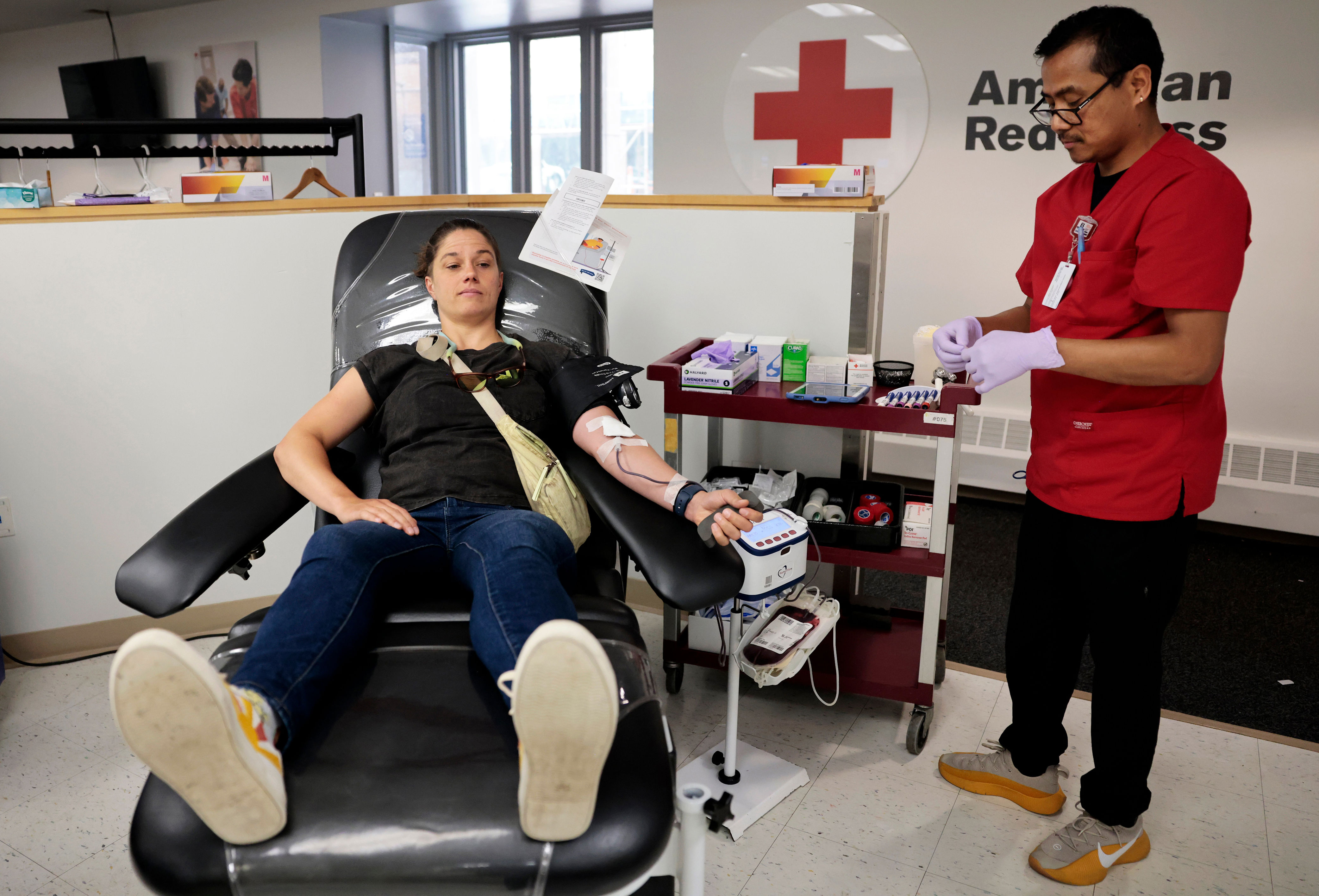 Red Cross offers cash incentive to donate blood following 2nd ever ...
