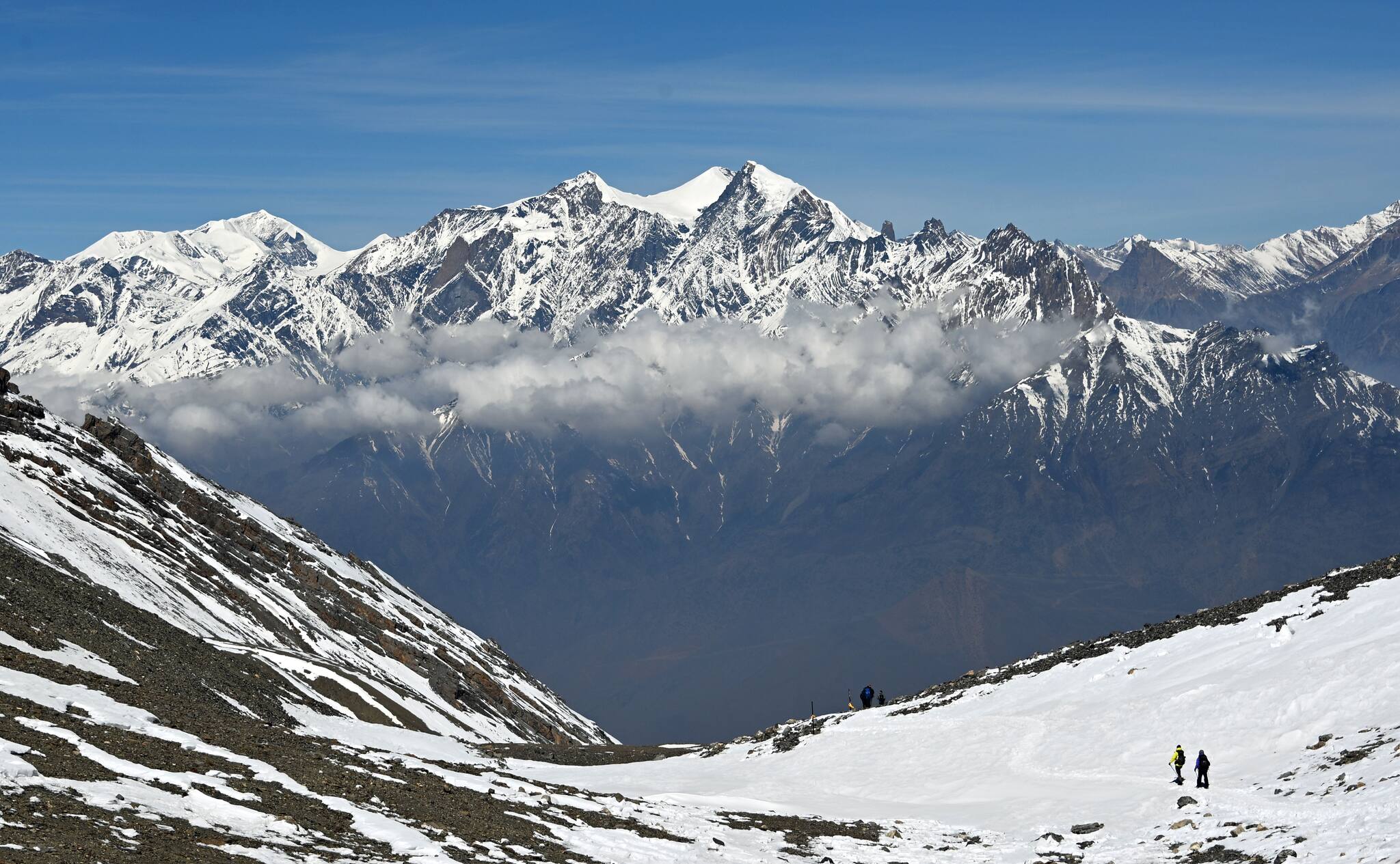 Deutscher im Himalaya stürzt 1500 Meter tief in den Tod
