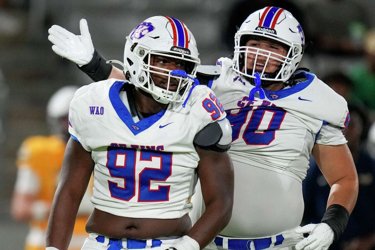 Texas high school football state rankings: CE King ascends to No. 4 after big win