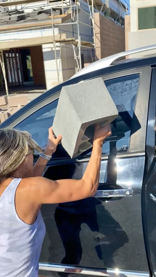 He thought his car window was broken until he looked closer