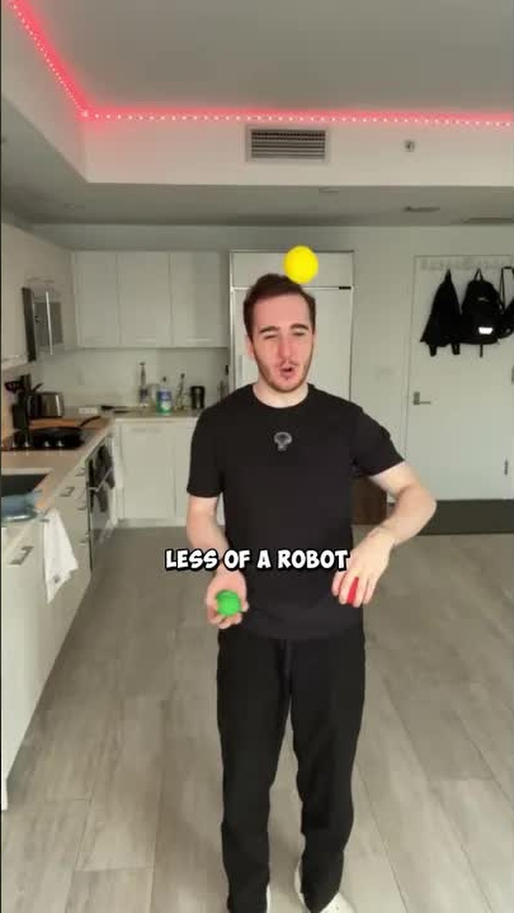 Master juggling with a robotic flair