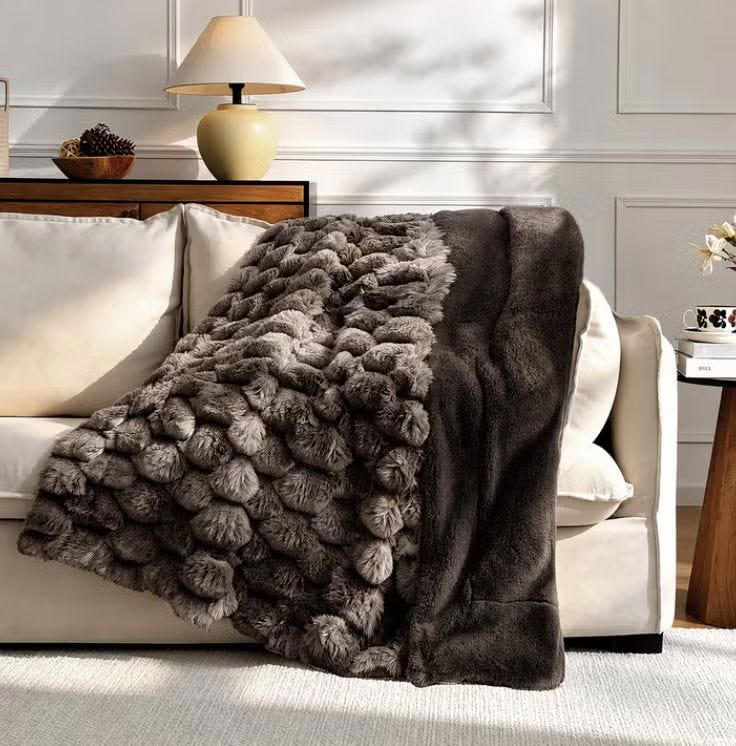 Costco is selling viral faux fur blankets that shoppers say make the ...