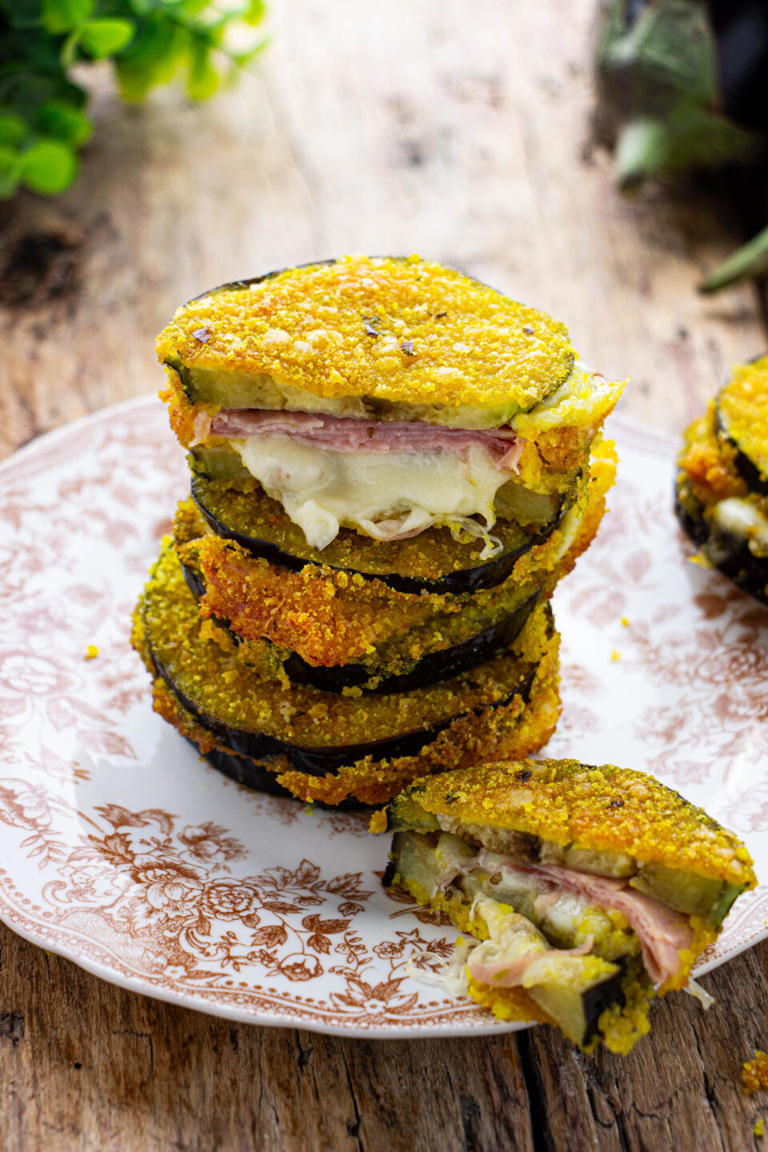 Cotolette di melanzane ripiene: la ricetta facile con cotto e formaggio