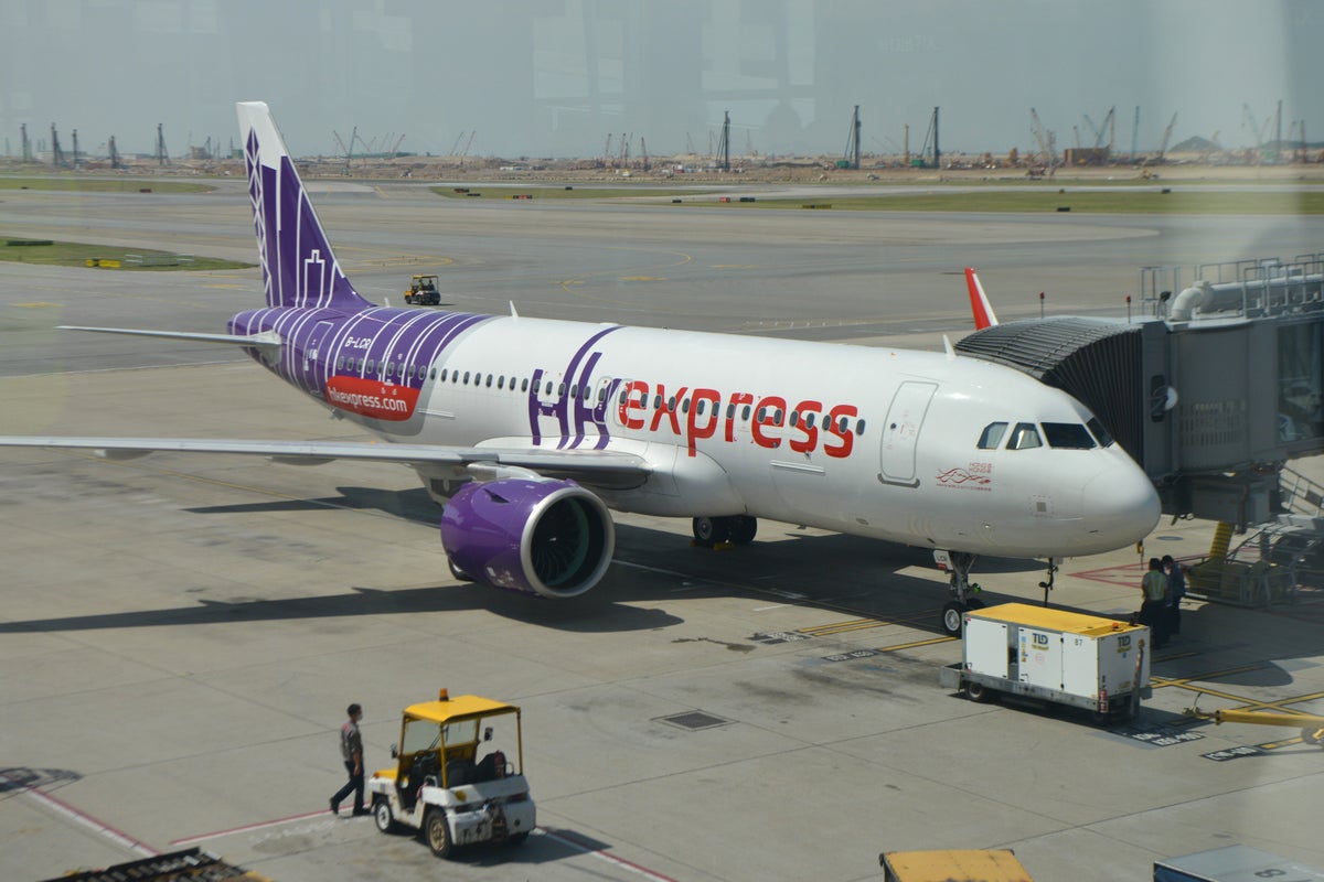 'Exploding portable battery' burns passenger on flight