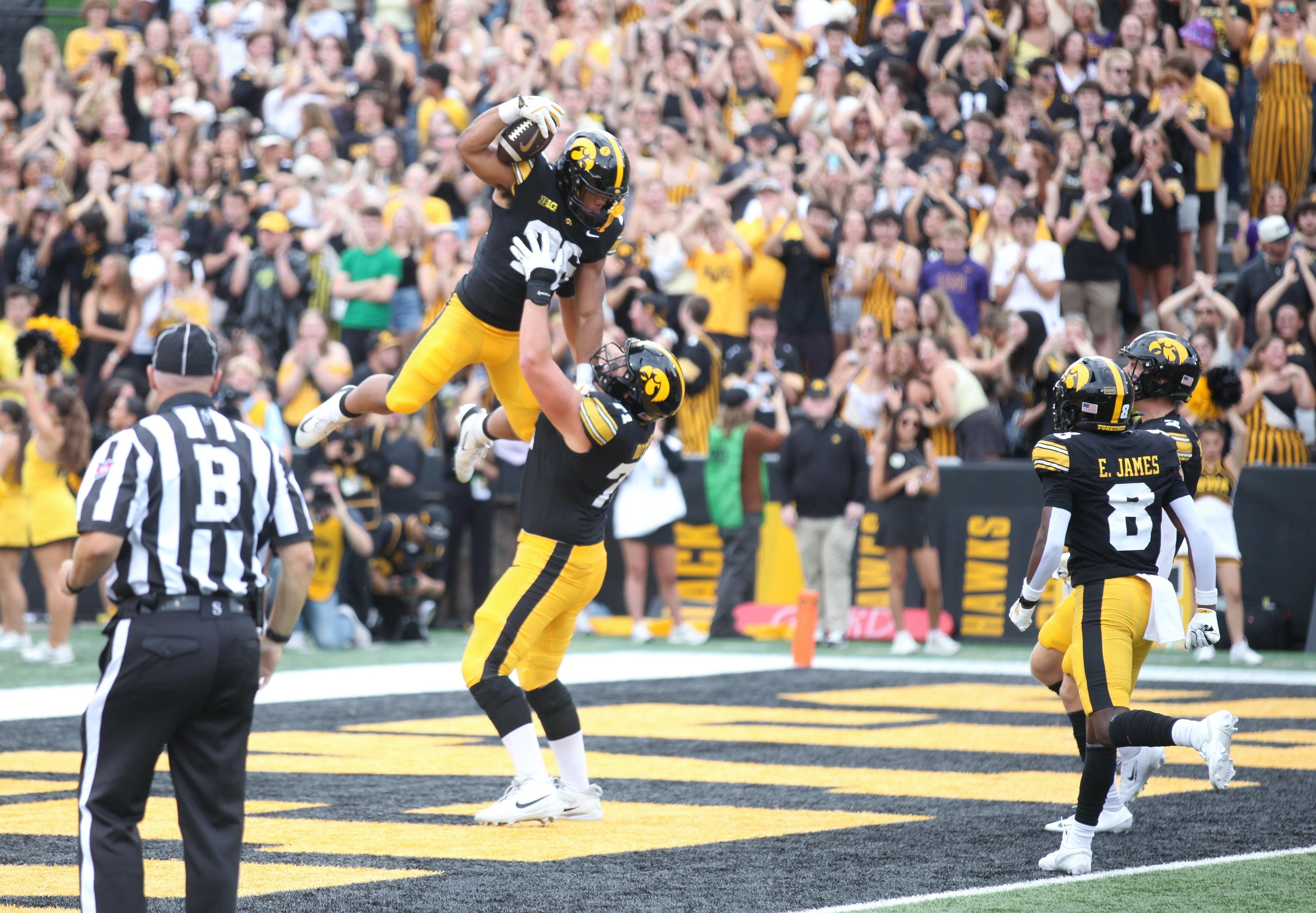 Iowa football depth chart: Kamari Moulton out for week 9 vs Wisconsin