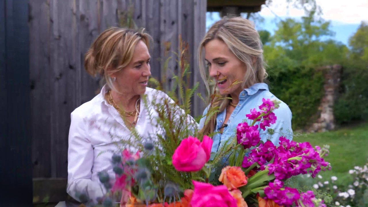 Ruth McKeaney hosts a fall dinner party at Hillside Farm
