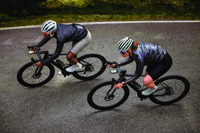 Okay, Garmin: New Edge 1060 cycling computer brings voice control to ...