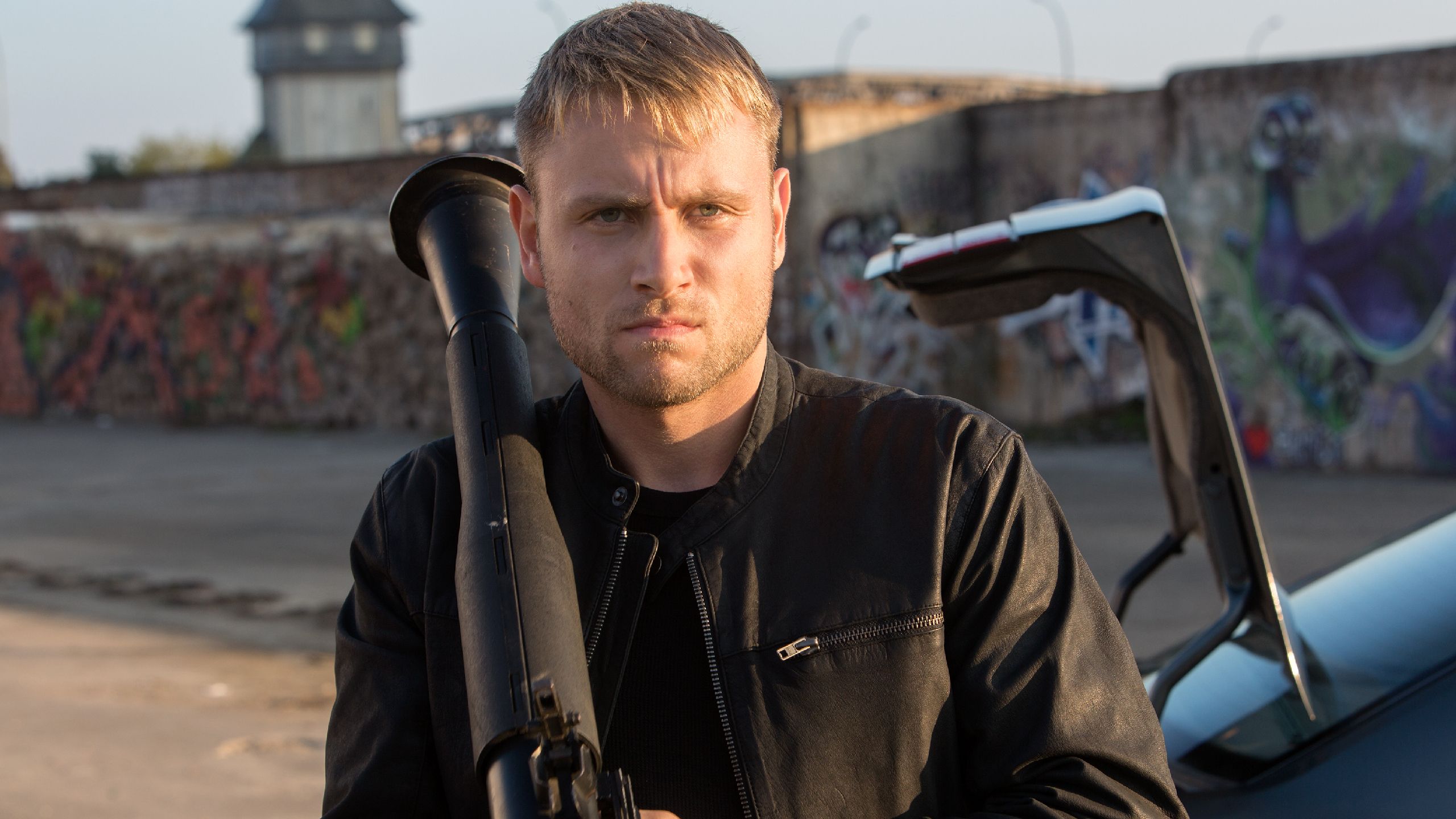 Netflix's 24-episode sci-fi series deserves kudos for putting power in ...