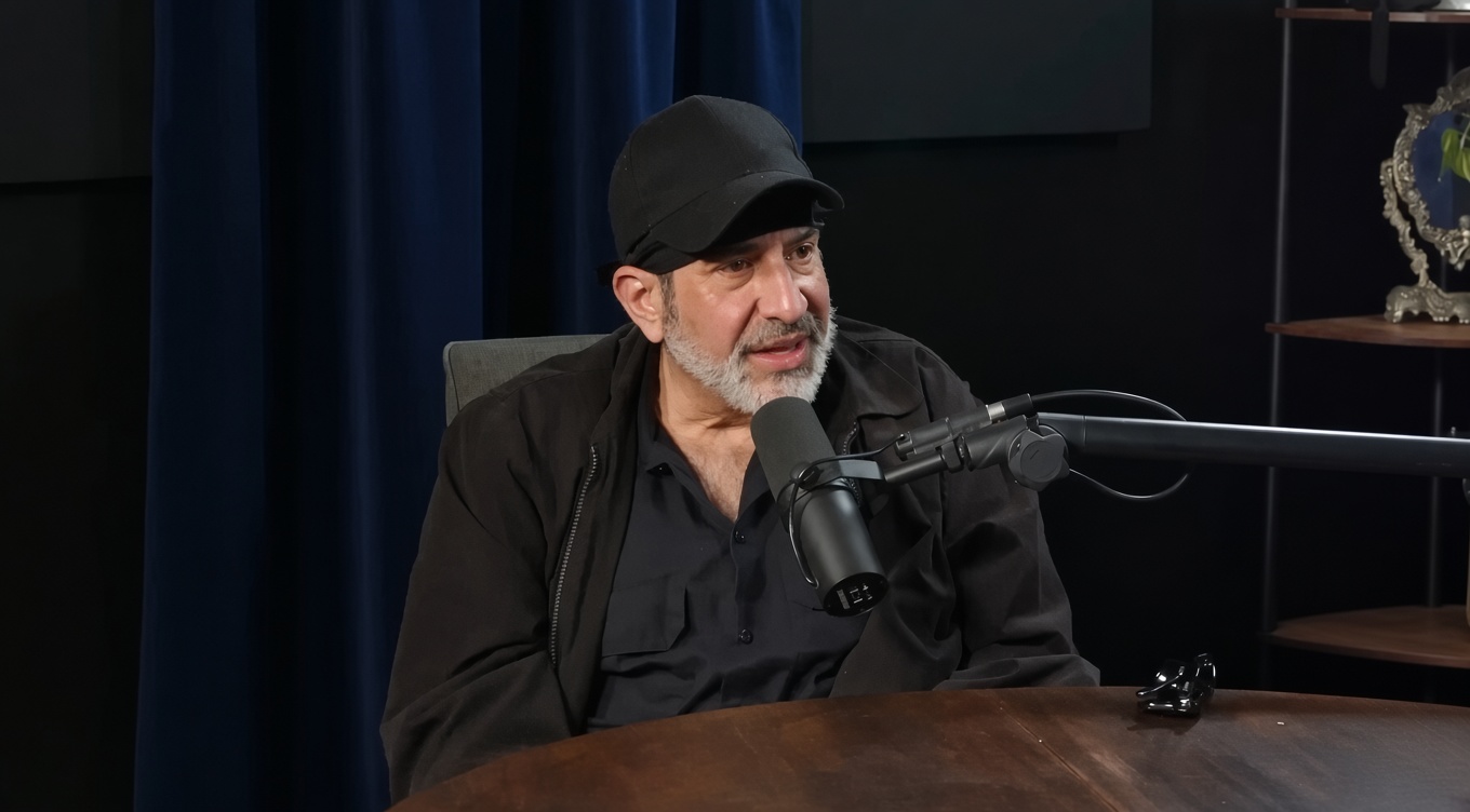 Dave Attell shares funny stories from his podcast appearances