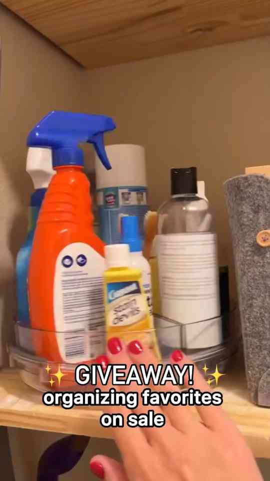 $500 holiday shopping giveaway: Win an Amazon gift card! 🎁🛍️