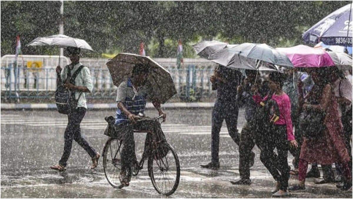 Cyclone Arnab to hit Andhra coast on October 28, Odisha braces for ...