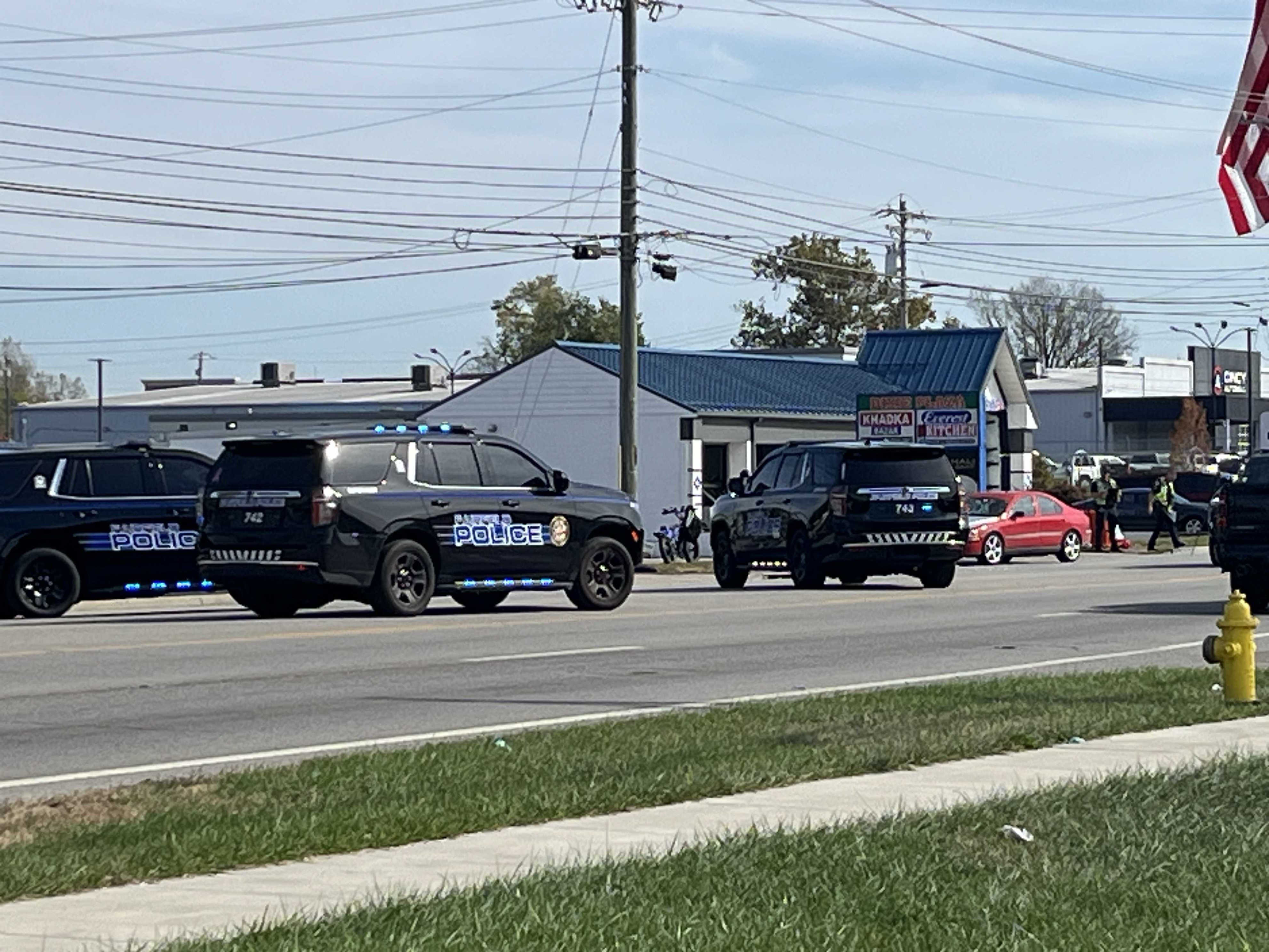 Man struck by car while crossing Dixie Highway in Fairfield
