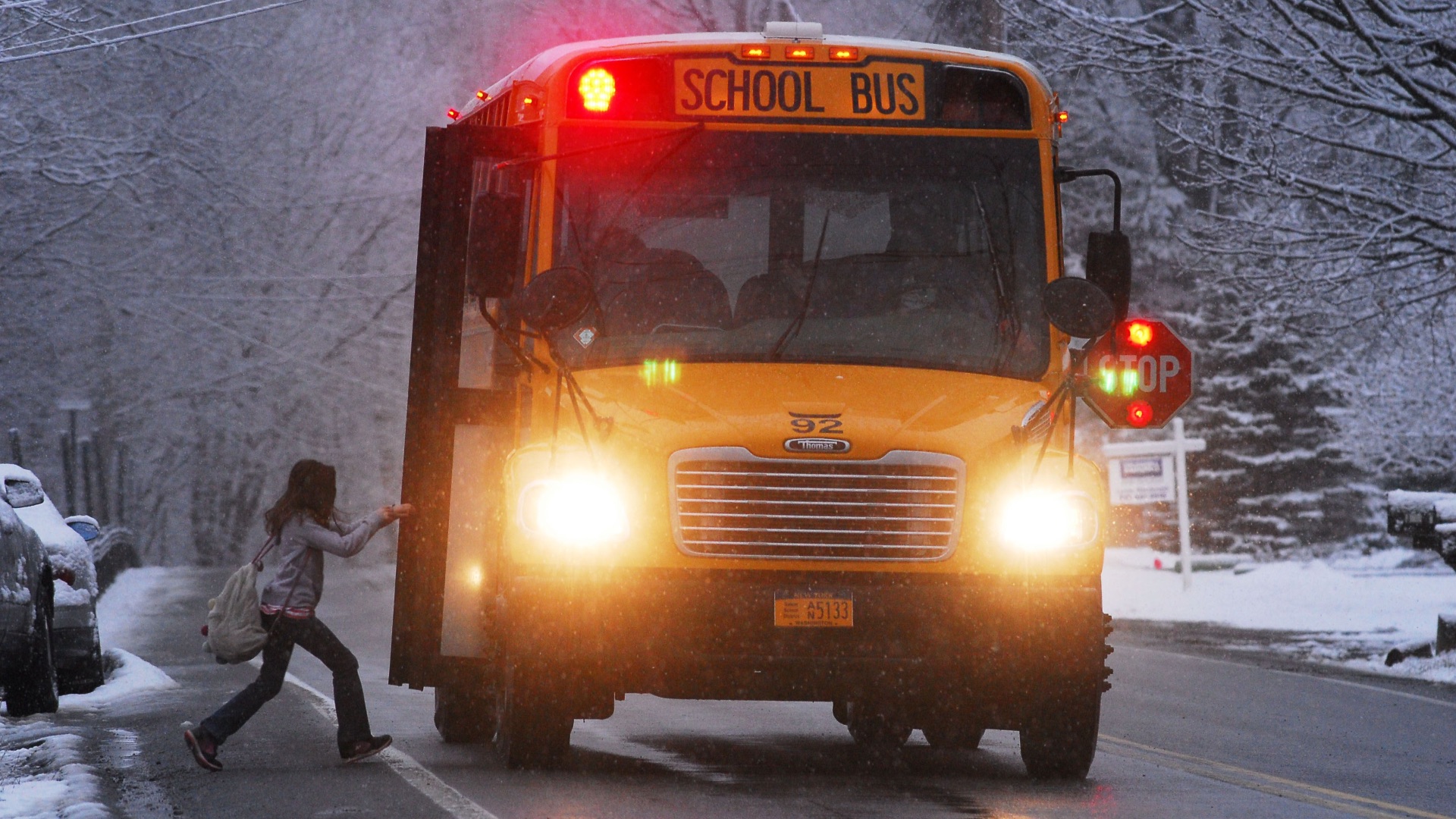 20 types of vehicles everyone hates driving behind