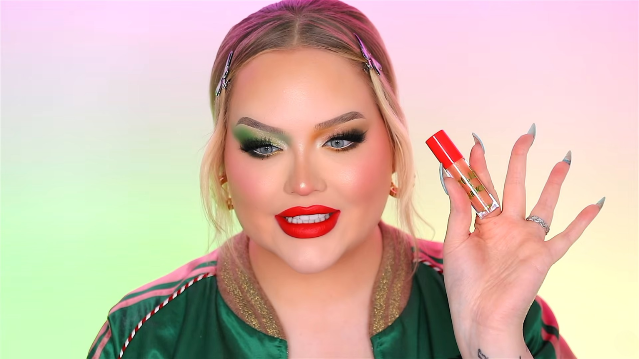 NikkieTutorials reviews the Kylie Cosmetics Grinch collection