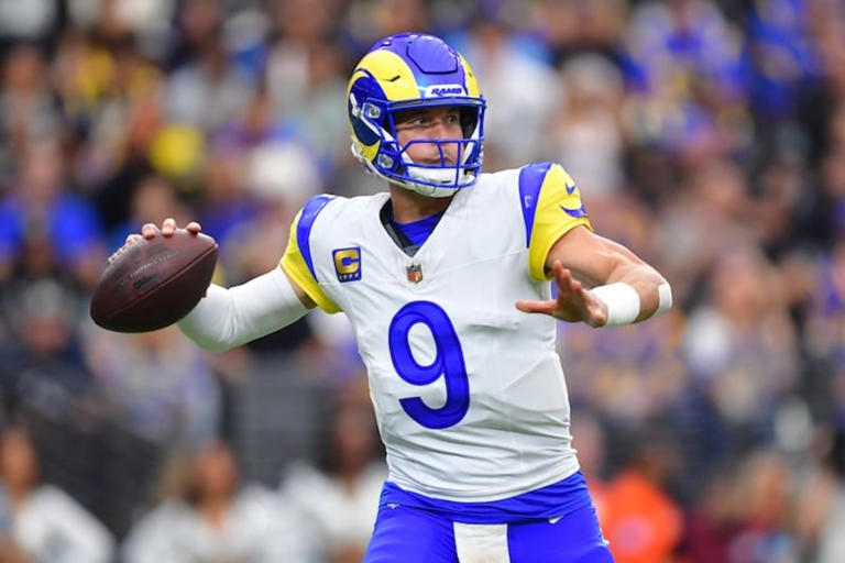 Matthew Stafford super appreciative to become Rams’ all-time passing ...
