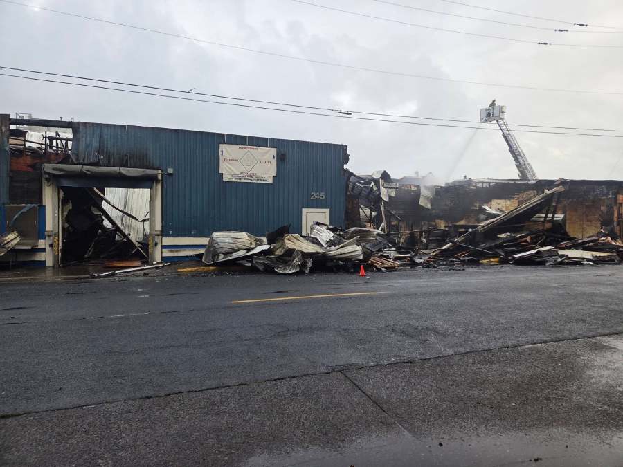 Smoke lingers in Newport after Pacific Seafood industrial fire