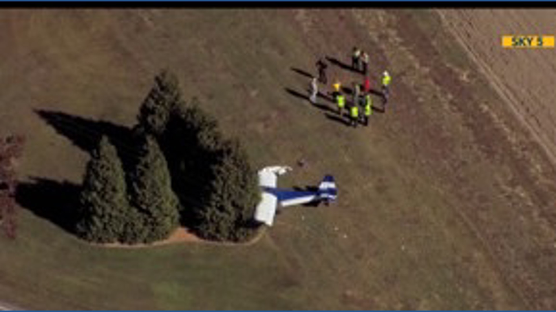 Small plane crashes in Edgecombe County, pilot survives