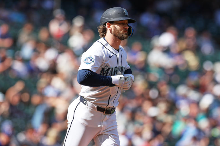 Taylor Ward’s Mariners stint lost him so much money