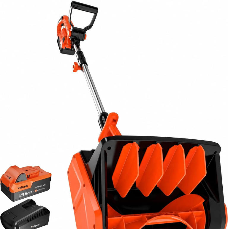 7 snow shovels that make clearing heavy, wet snow less miserable