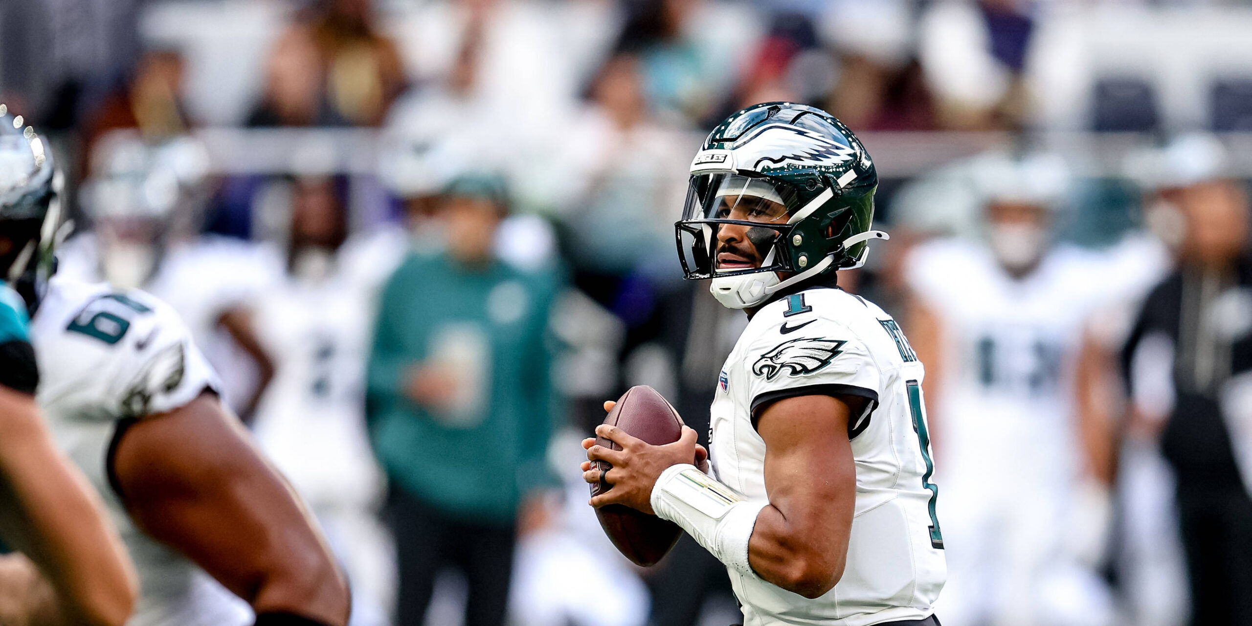 Jalen Hurts played entire NFL game after alarming medical discovery ...
