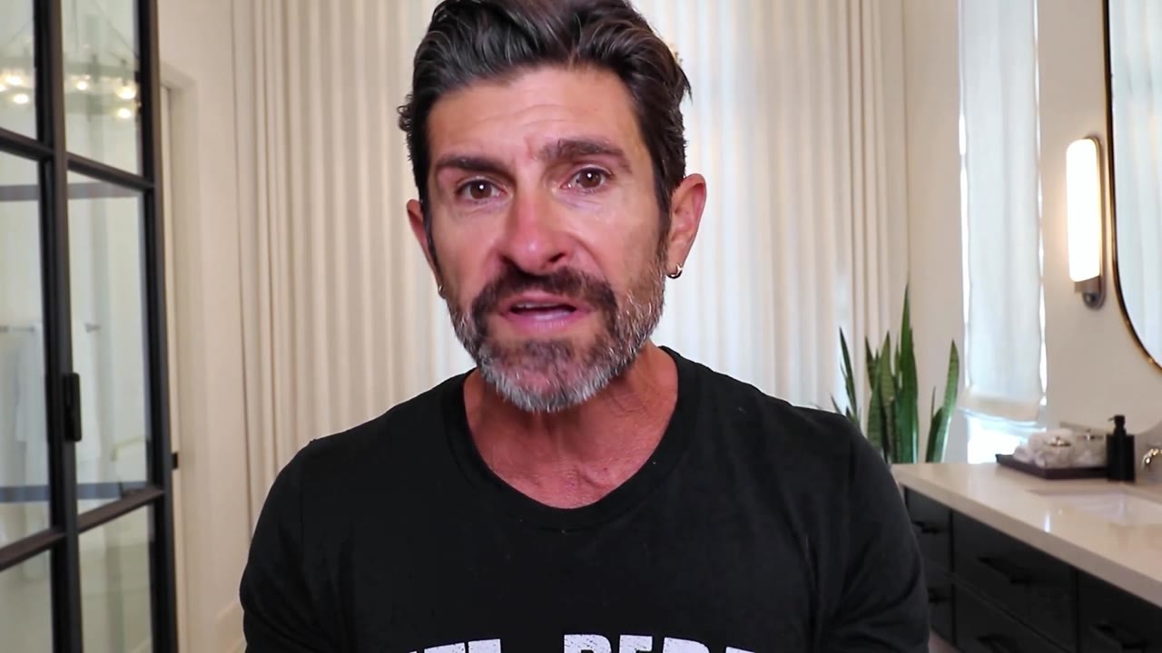 Men are ruining their eyebrow shape by shaving and overtrimming - how ...