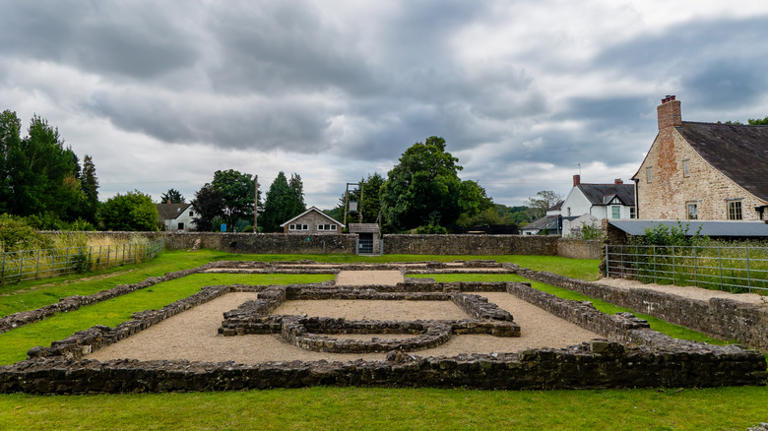 Between Bristol and Newport is a coastal town with parks, markets ...
