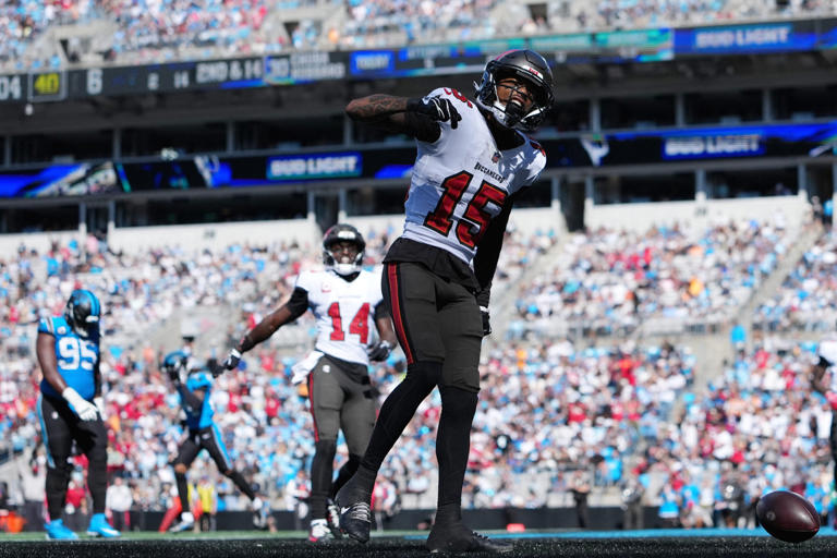 3 Buccaneers who deserve way more love after demolishing the Panthers ...