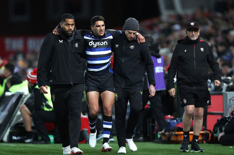Bath Rugby injury latest as Johann van Graan concerned for Santi Carreras