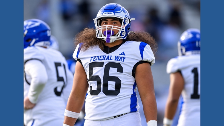 Family mourns Federal Way football player killed in crash