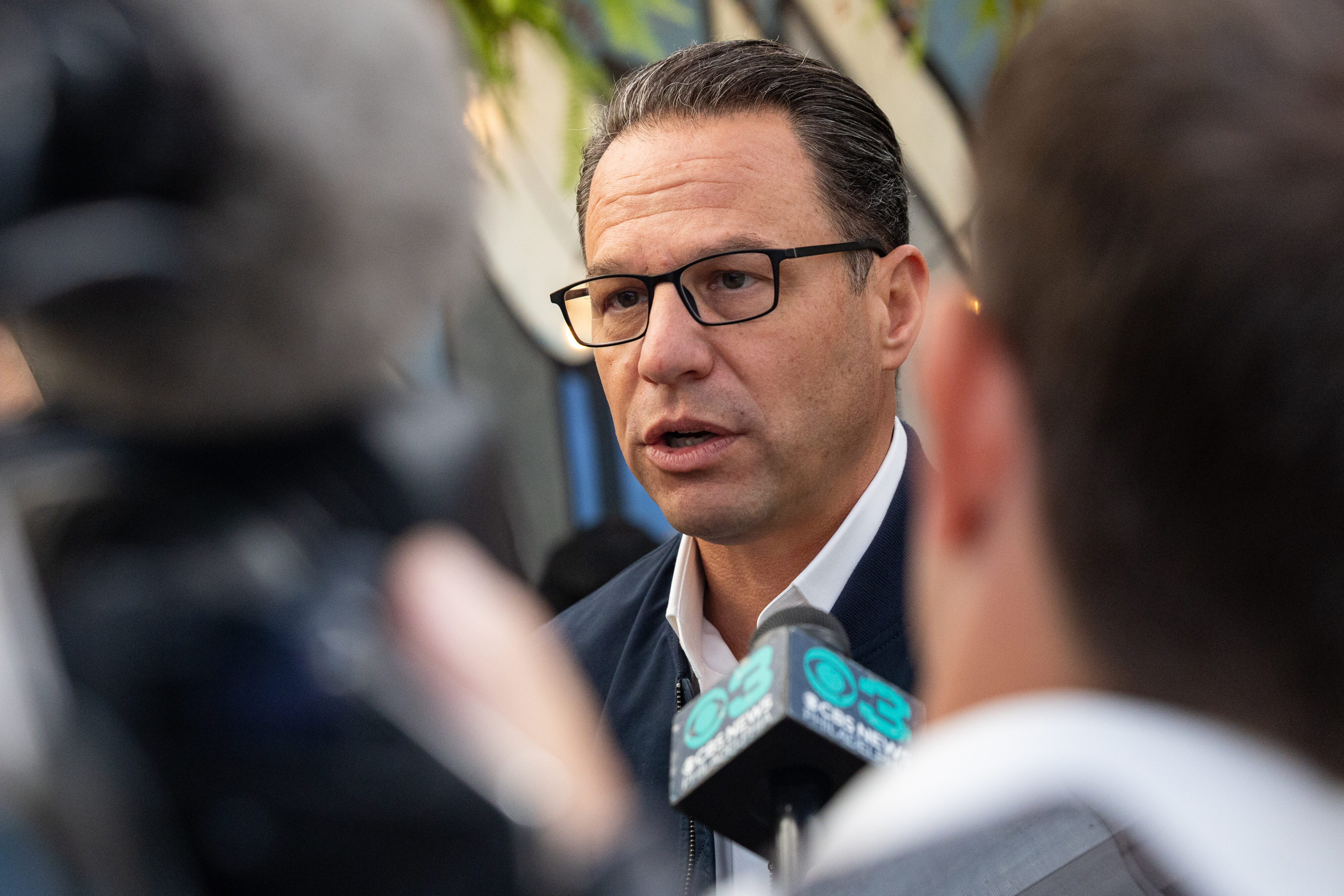 Gov. Shapiro went to Central Bucks to sign the school cell phone ban