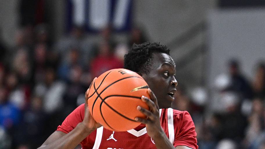 How Oklahoma transfer Kuol Atak changes Virginia Tech’s offense — and ...