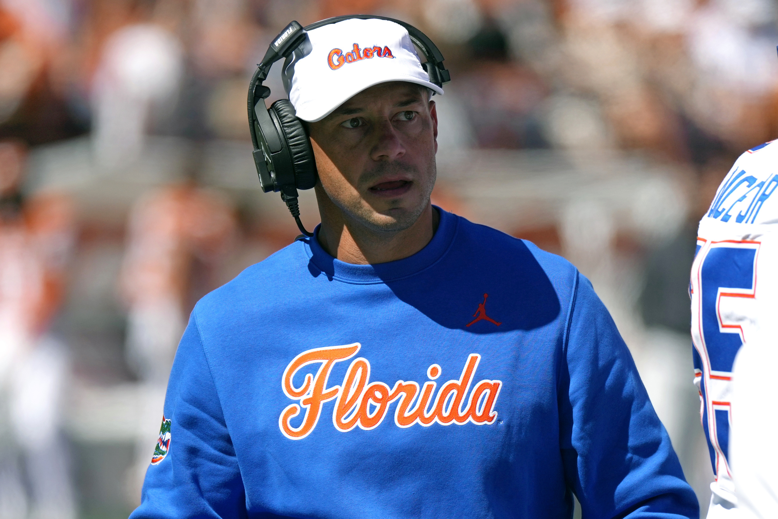 No. 17 Florida holds off naming QB1 with No. 3 Georgia up next