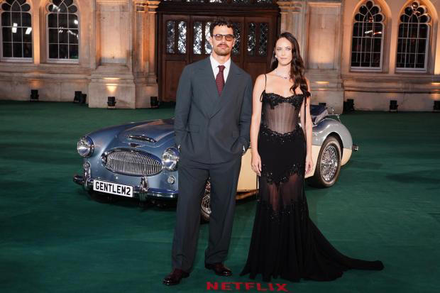 Buckinghamshire actor Theo James joined by Hollywood stars for The ...
