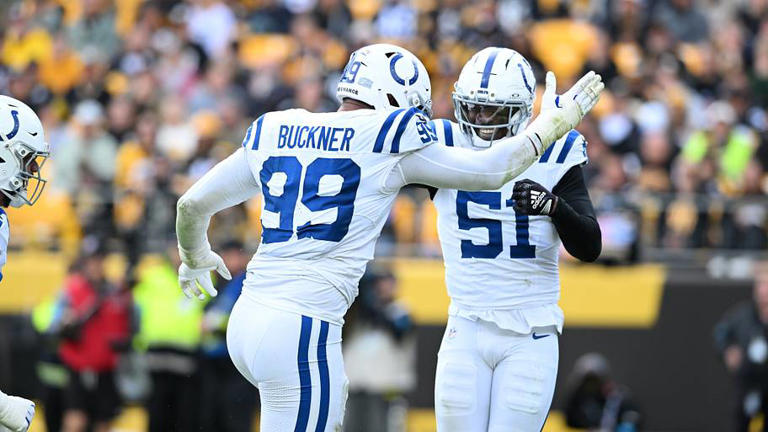 Ranking the top trade candidates for the Bears as deadline looms