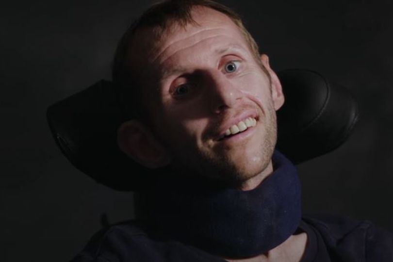 BBC viewers left in tears as Rob Burrow's voice message to Kevin ...