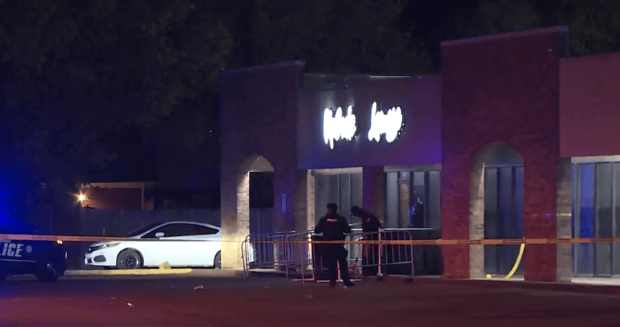 1 dead, 2 injured in shooting outside Hickory Hill lounge