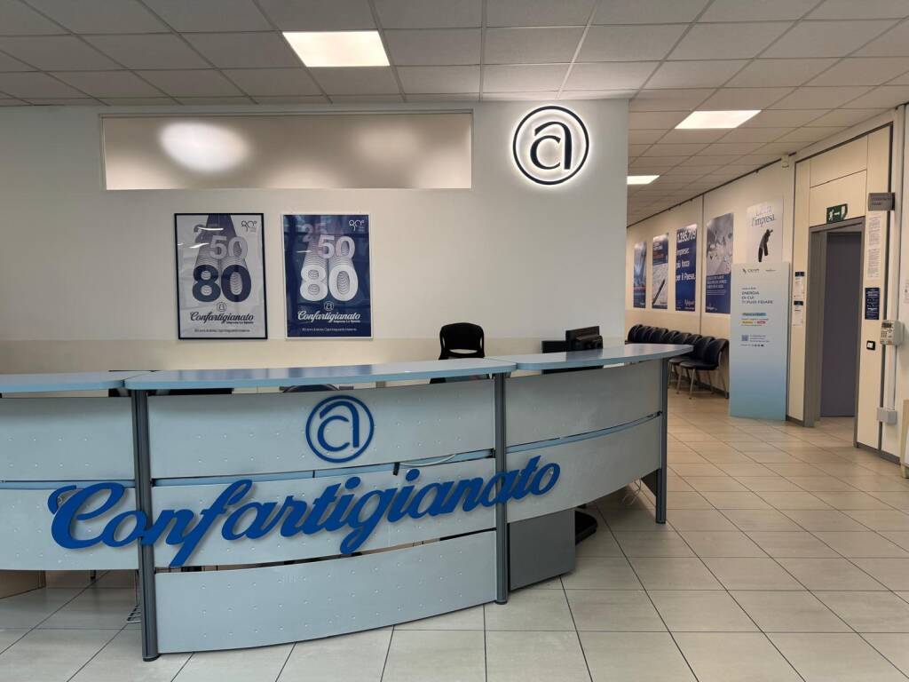 Guida dei carrelli elevatori: corso di formazione in Confartigianato