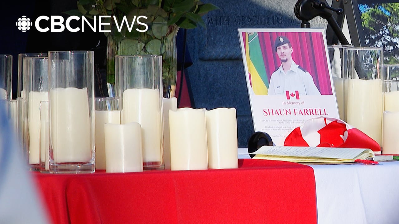 Pte. Shaun Farrell honoured with hometown vigil, military procession