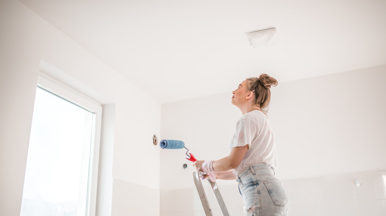The best paint choices when using the color capping trend