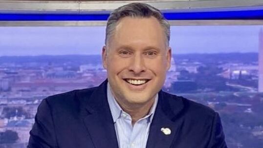 Weatherman shows off his 55-pound weight loss transformation